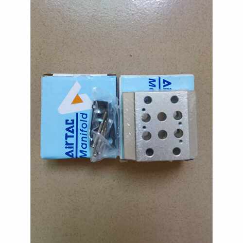 〔议价-可维修〕AirTAC/亚德客汇流板底座7V0500M2F 保全新原装