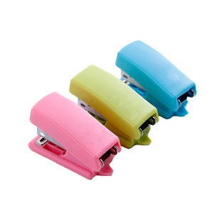 迷你彩虹订书机学生专用便捷小款钉书机手动简约家用办公小订书机