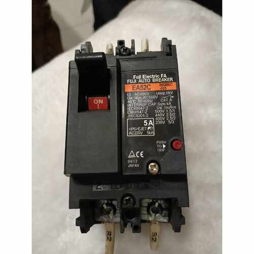 议价FUJI日本进口漏电保护器EA52C维修
