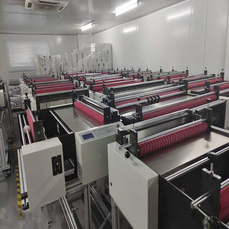 全自动洗脸巾电脑切片机 洗脸巾切断机 不织布切布机涤纶布裁布机