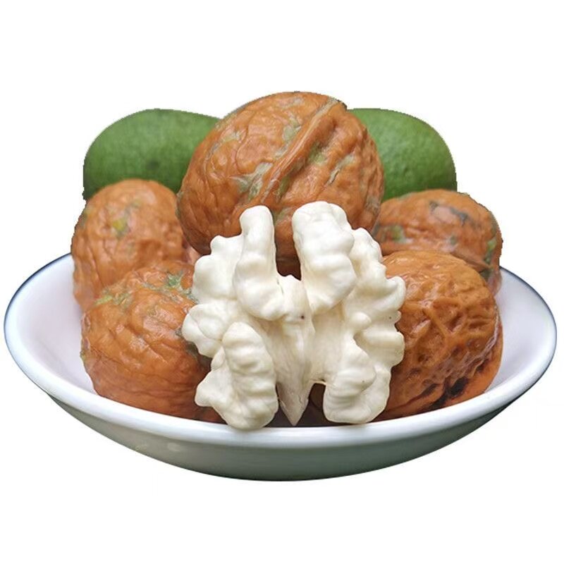 云南高海拔老树青皮核桃清香回甘