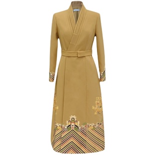 浒城古娘新款重工刺绣气质黑色长袖新中式国风战袍连衣裙女款春秋