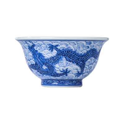 景德镇手绘青花龙纹压手杯