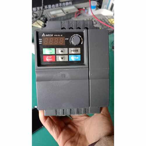 2.2KW380V台达变频器型号VFD022EL43W，议价商品