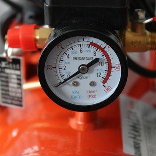 静音无油空压机 小型便携式空压机850W静音无油空压机设备批发