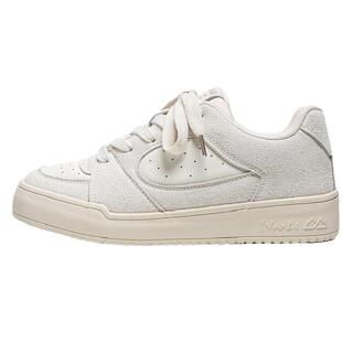 4546大码男鞋春秋款2024新款防滑鞋子男款透气休闲板鞋情侣面包鞋