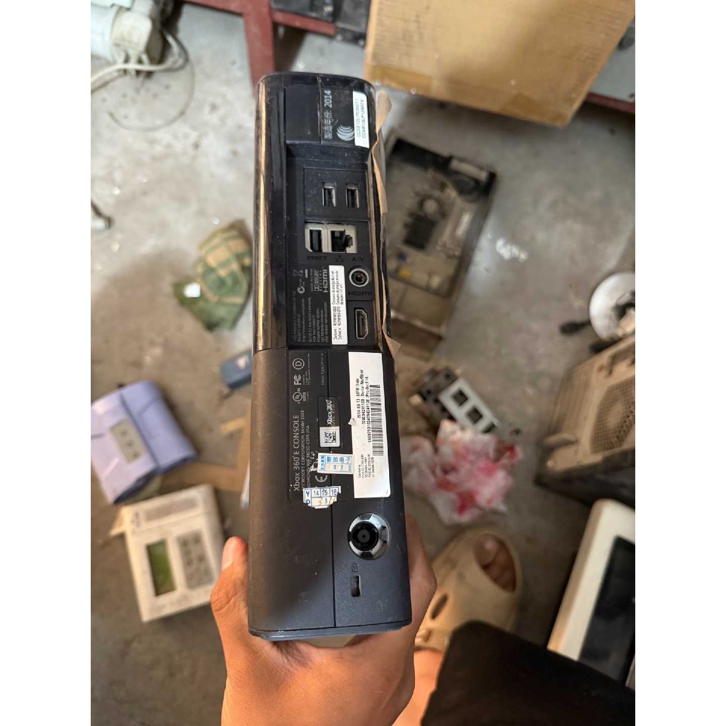 xbox360E版游戏机带体感和电源硬盘是500G图片