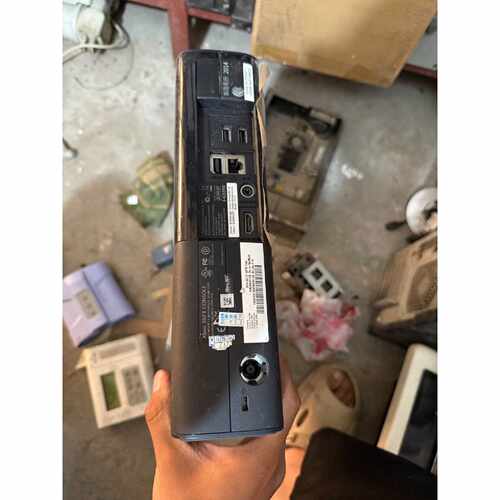 xbox360E版游戏机带体感和电源硬盘是500G