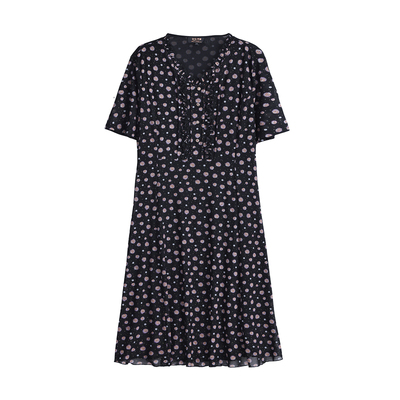 妈妈裙子大码连衣裙a字版型遮肚