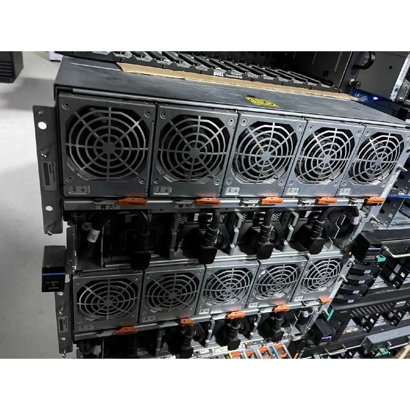 议价IBM E880维修图片