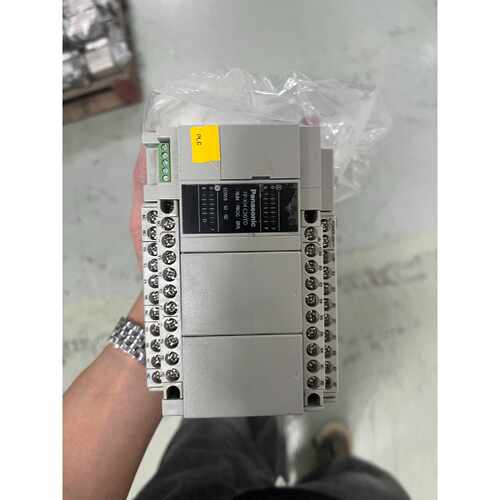 询价下单PLC控制单 FP-XH C30TD，型号AFPXHC