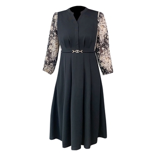 妈妈2026春装新款连衣裙中年女气质中长款裙子中老年春秋时尚长裙