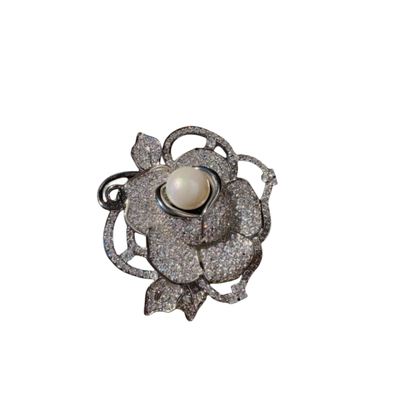 苏富比 凤凰宝石珍珠流苏胸针 古董感镀18K金 山茶花贝珠锆石胸针