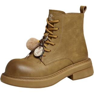 百思图2025冬季新款马丁靴踢不烂大黄靴工装靴粗跟女短靴D3770DZ5