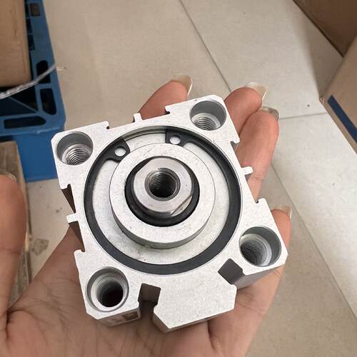 议价库存品YAQ2A40-15D全新正品库存全新正品库存
