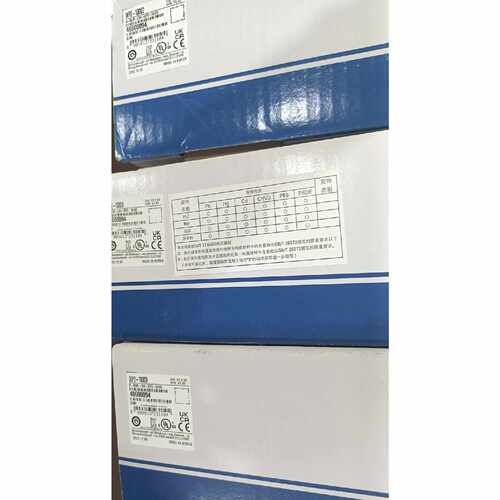 议价全新IXP21000D正品10.4寸带包装LS产电触摸屏人维修