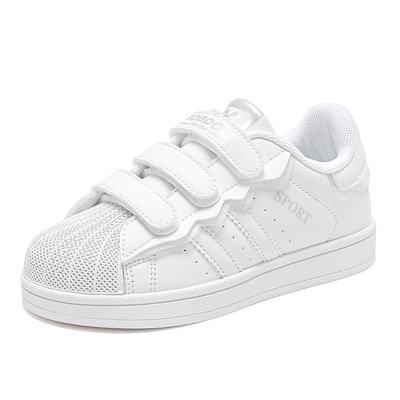 巴布豆儿童小白鞋男童2026春秋新款女童贝壳头板鞋学生白色运动鞋