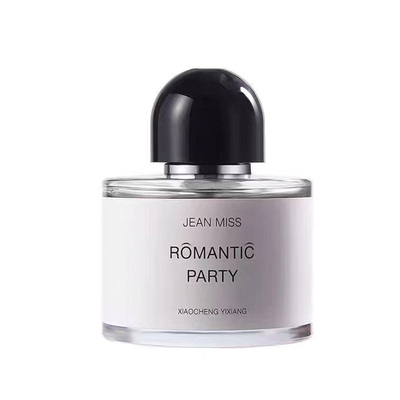 无人区玫瑰超级雪松白色浪漫香水