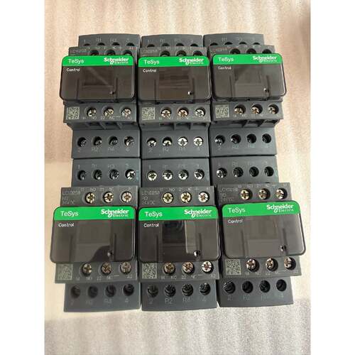 全新直流接触器 LC1D258BDC 线圈24VDC议价