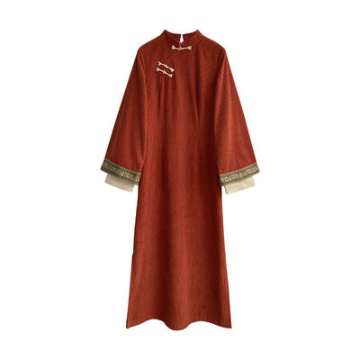 新中式国风刺绣马甲改良旗袍