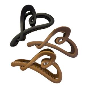 美拉德爱心头发抓夹早秋鲨鱼夹大号发夹女后脑勺2026新款夹子发饰