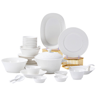 釉下彩纯白浮雕碗碟套装家用2026新款高颜值骨瓷餐具套装轻奢高级