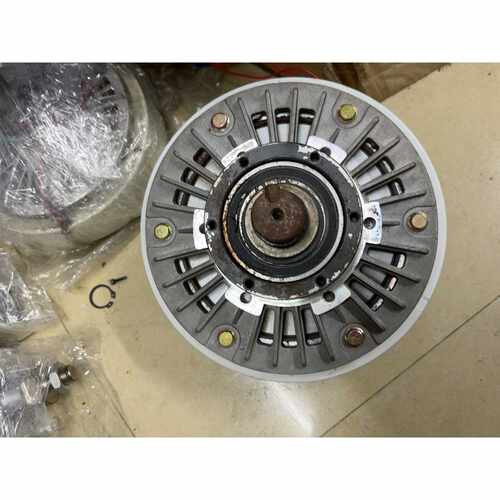 询价大大的磁粉离合器，14.5 KG,51.5W,成色新，131