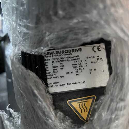 议价SEW CFM71S/BR/TF/RH1L/SB51 76646 带齿轮箱 实物图