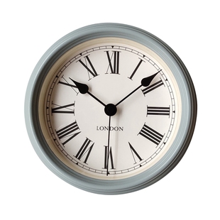 8英寸英伦小挂钟现代创意静音金属时钟卧室书房圆形复古石英钟表