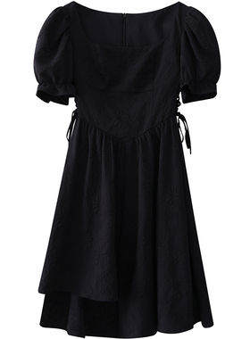 夕蒙2022新款夏法式黑色方领连衣裙