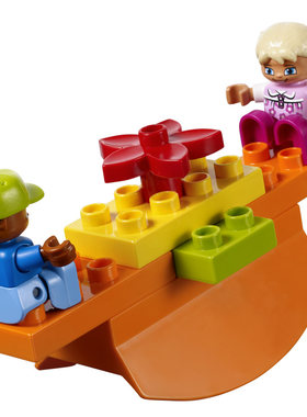LEGO游乐场竖直支架弯滑滑梯轨道