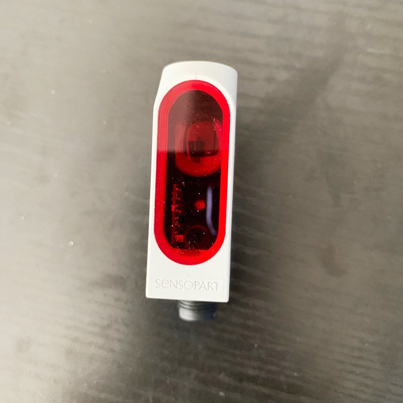 现货德国SENSOPART FT50RLA-220-PL5激光位移传感器测距传感器