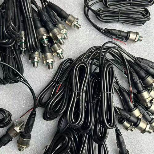 全新正品 丹佛斯压力传感器DST P140  10bar。1