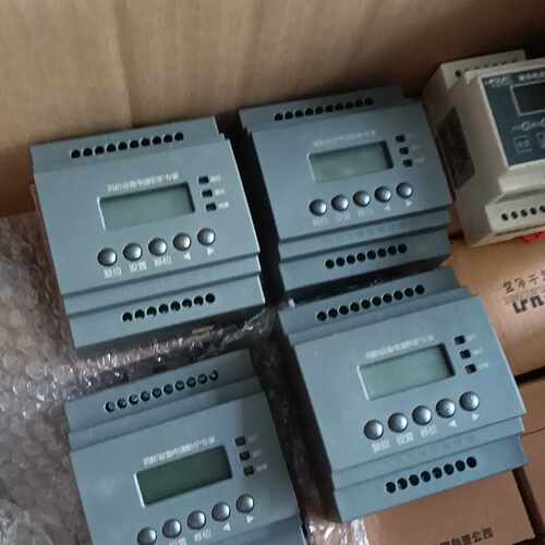下单前咨询FS-AV83 信号传感器  工程余货  议价