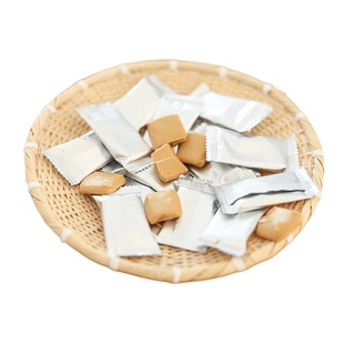 姜奶糖 行走的姜撞奶 姜味浓郁姜糖 有奶香 姨妈零食200克 老饶家