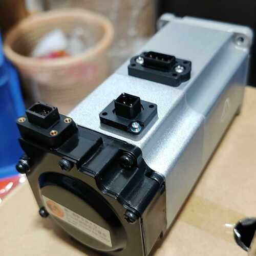 议价R88M-1M1K520T-BS2 R88M-KE10030H-OS2  欧姆龙伺服电机议价