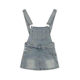 甜美可爱小个子牛仔背带裙女2026年冬季新款收腰显瘦防走光短裤裙