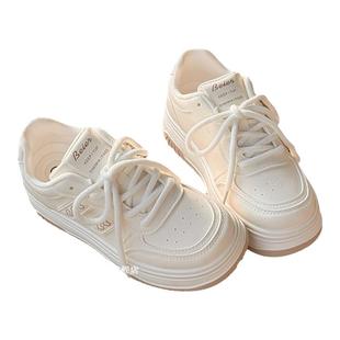 女童板鞋2026新款学生厚底小白鞋防滑软底系带米色低帮轻便运动鞋