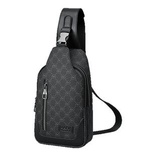 马克华菲男士胸包斜挎包通勤包男款邮差包机车背包运动男生单肩包