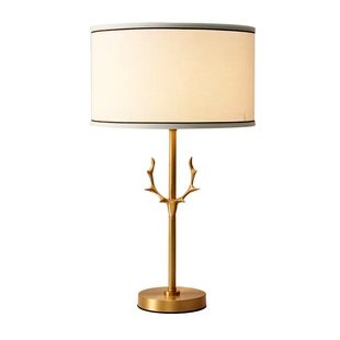 美式台灯卧室床头灯欧式简约现代主卧台灯轻奢家用创意温馨新中式