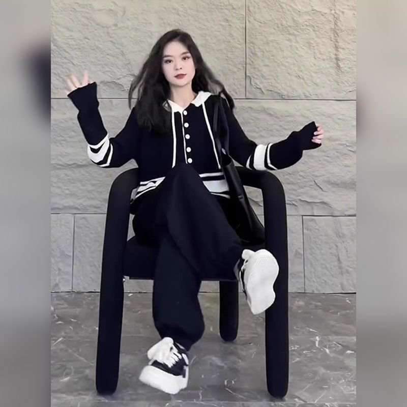 韩剧穿搭学院风减龄显瘦套装女秋冬款连帽针织毛衣休闲卫裤两件套