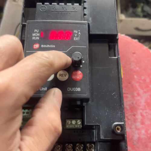 溢价-士林变频器SE2-043-2.2K-DL，2.2KW