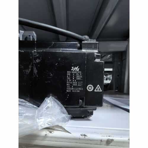 议价安川伺服电机SGCXJ-08A3AC2-CF23，750W，