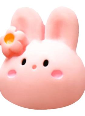 萌趣兔子摆件可爱卡通饰品汽车