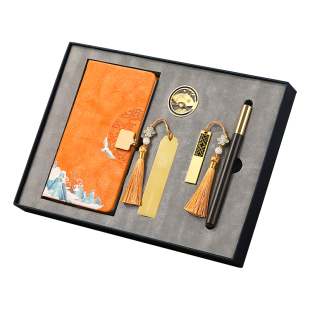 顺丰包邮高档故宫文创精致书签礼盒套装古典国潮笔记本周边中国风礼物送老外清华大学北京纪念品定制可印logo