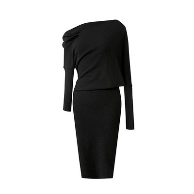 70羊毛茶歇裙一字领针织连衣裙