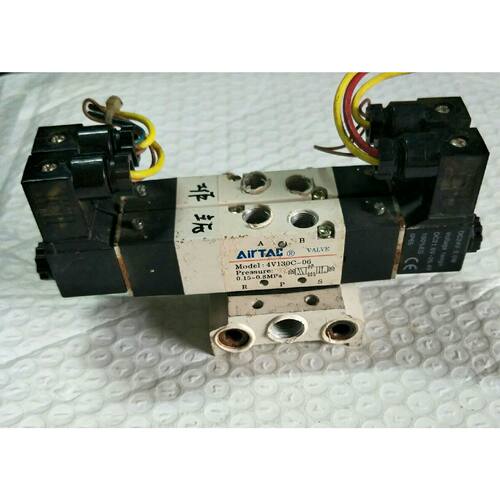 议价拆机亚德客电磁阀4V130C06DC24V两个维修