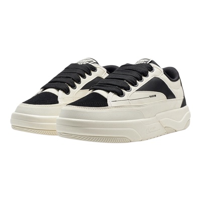 特步板鞋2026春季新品男士革面保暖休闲鞋舒适厚底增高运动鞋男鞋