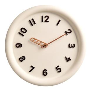 奶油风挂钟高级感2025客厅挂表钟表新款静音挂墙时钟创意轻奢家用