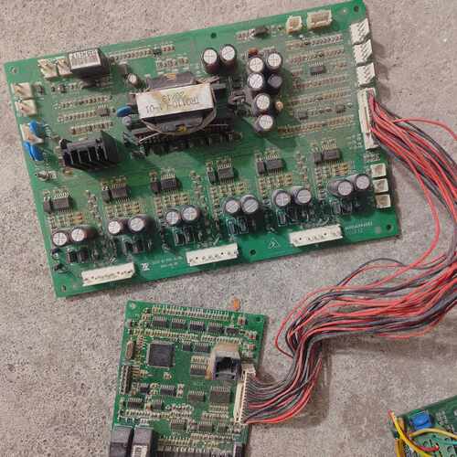 议价富凌DZB300变频器主板驱动板0110-E-P01-A-0维修